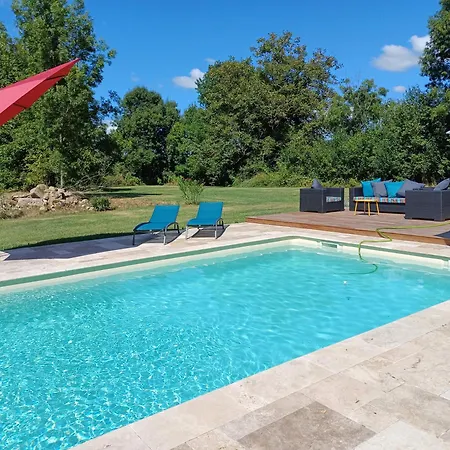 Hébergement de vacances Chateau In Sw France - Comfortable 6 Bedroom House Sariac-Magnoac
