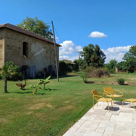 Chateau In Sw France - Comfortable 6 Bedroom House Sariac-Magnoac